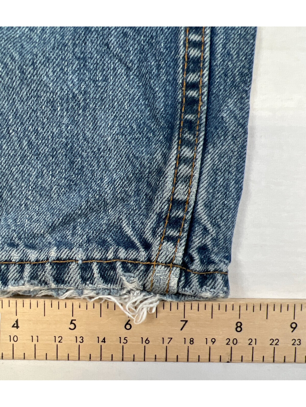 Vintage Levi's 505 Made in USA Men Size 34x30 Regular Fit Blue Denim Jeans - Picture 9 of 12
